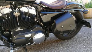 Sacoches Myleatherbikes Harley Sportster Forty Eight (60)